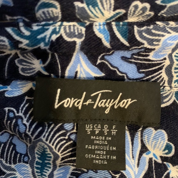 Button up shirt SOLD ON OTHER WEBSITE - Picture 2 of 2